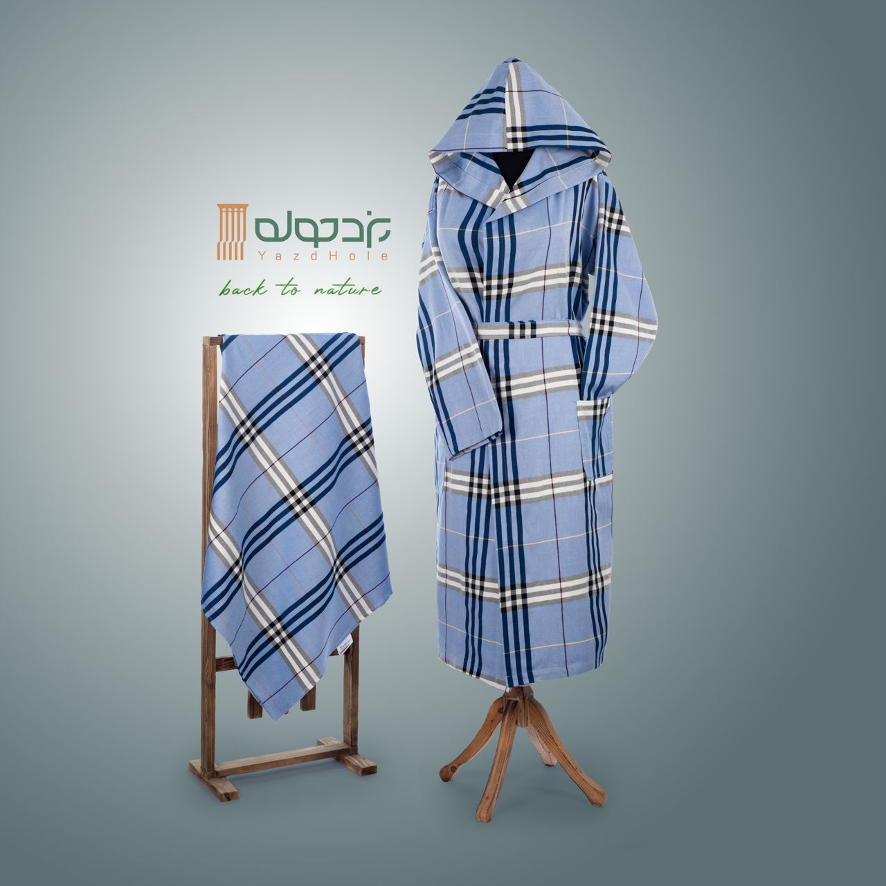 حوله تنپوش نخی سنتی یزدی طرح چهارخونه فلورا آبی پررنگ (صادراتی)